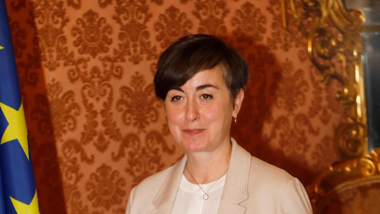 Le follie woke dei consultori “inclusivi” di Bologna