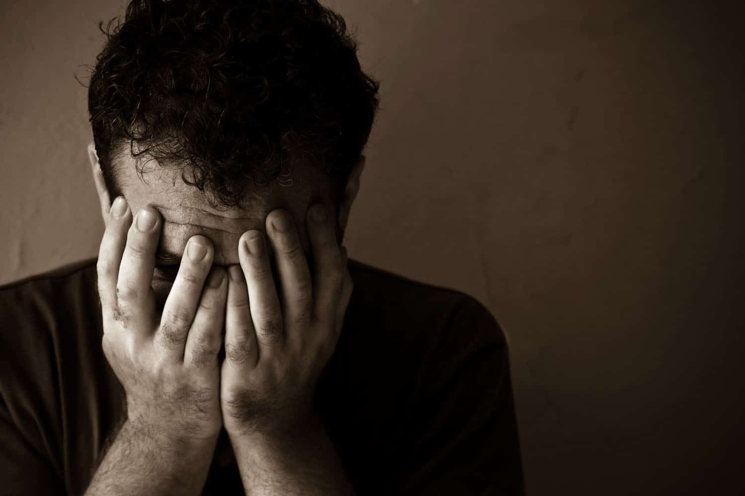 Violenza femminile e le tante storie ignorate