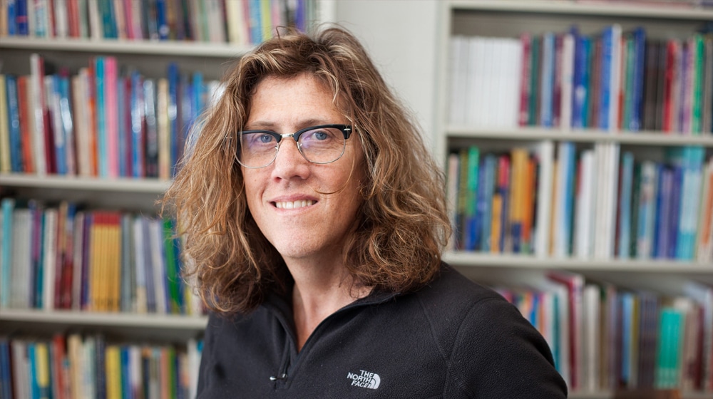 ideologia propaganda woke gender queer lgbt arcobaleno susan stryker transgender identità di genere transumanismo