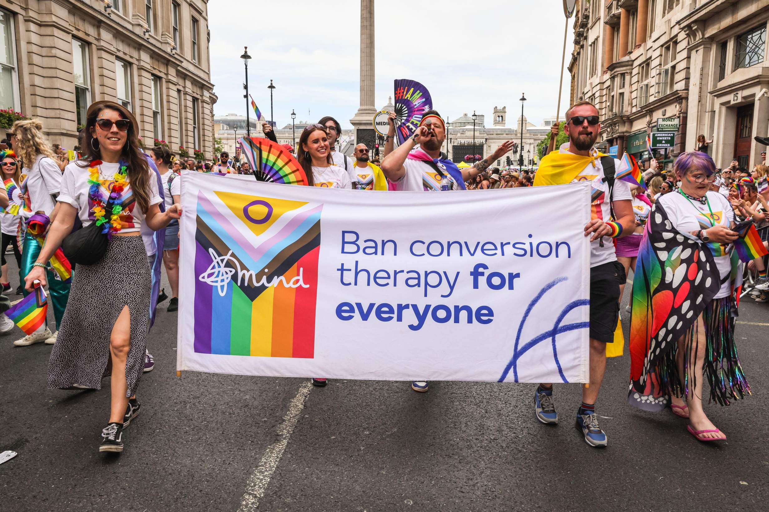 conversion therapy terapie di conversione lgbt lgbtq arcobaleno queer ideologia gender transgender