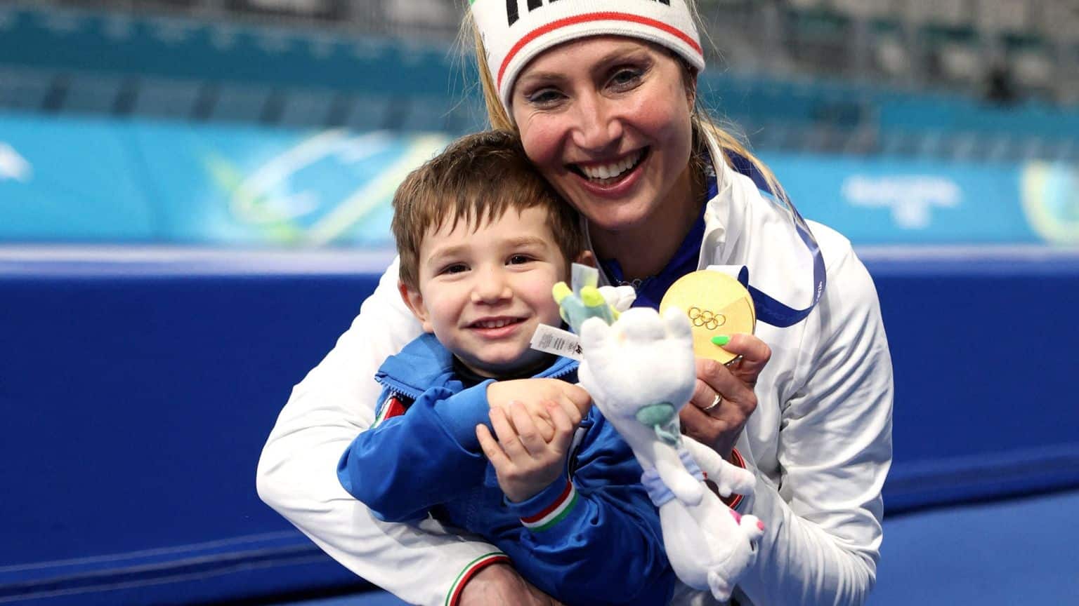 francesca lollobrigida, figlio, rispetto