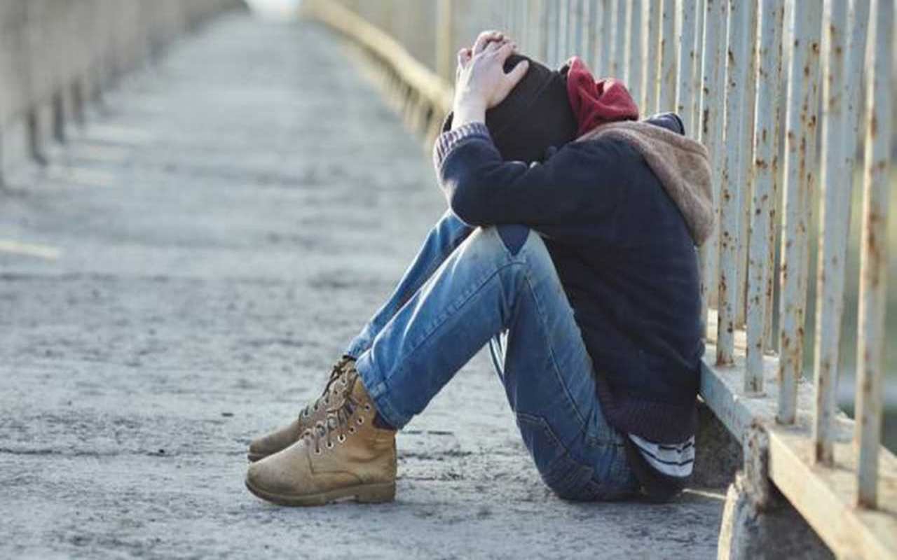 L’“affermazione di genere” è dannosa: ecco la prova decisiva 3 adolescenza giovani disagio mentale sofferenza psichica gender genere cura medicina salute lgbt lgbtqi trans transgender