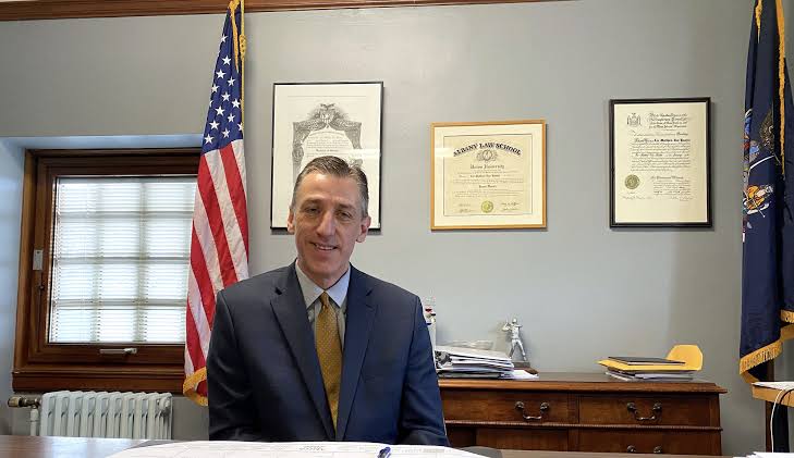 attorney matthew van houten cornell sette stupro università campus stati uniti new york false accuse